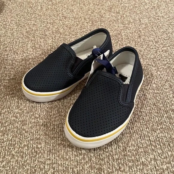 Janie and Jack Navy Blue Leather Perforated Slip On Sneakers Size 6 - Picture 3 of 6